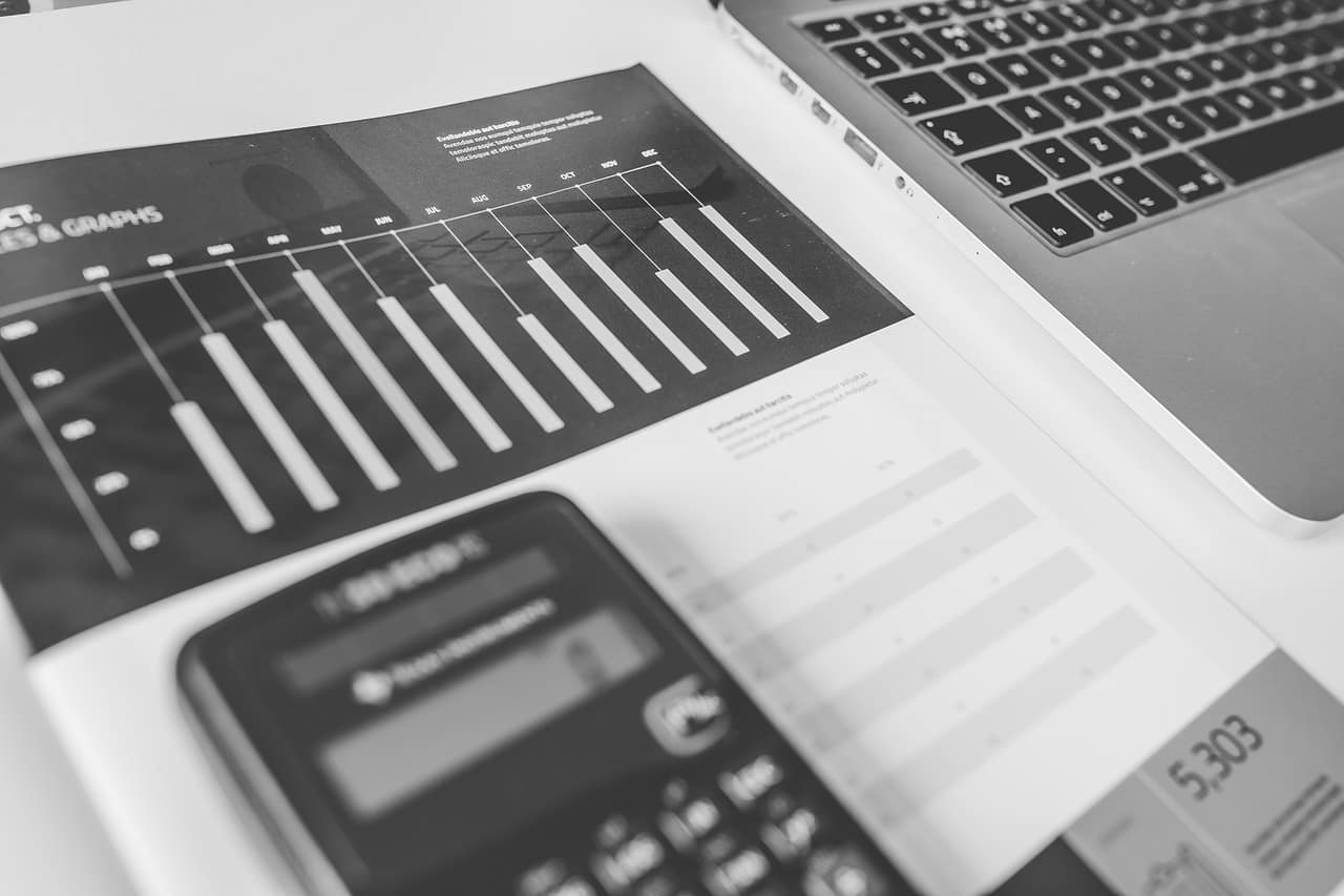 Calculadora e documentos de trabalho